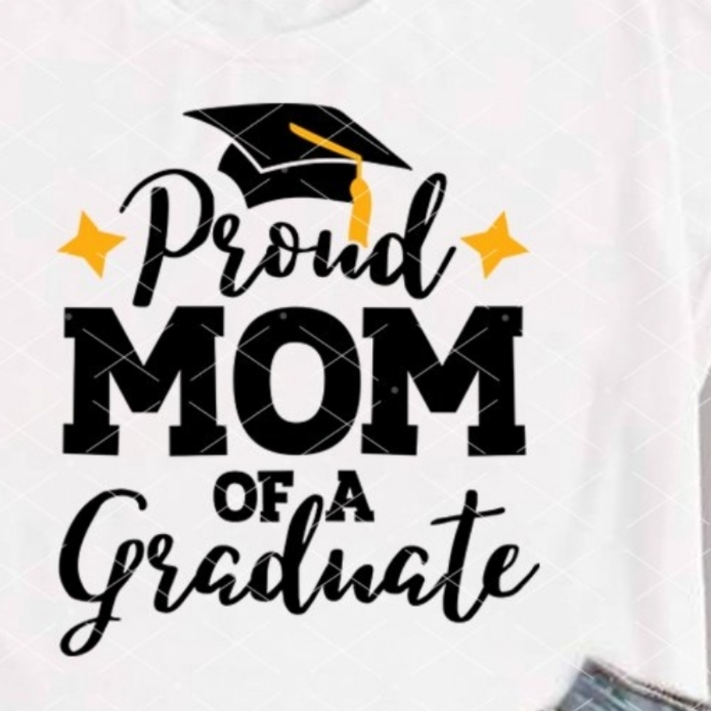 Proud MOM Grad Tshirt